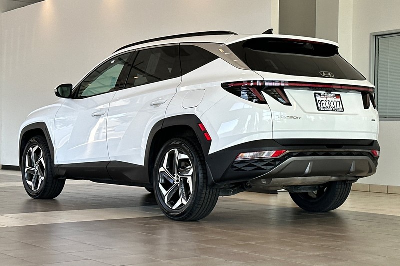 Hyundai Tucson Vehicle Full-screen Gallery Image 06