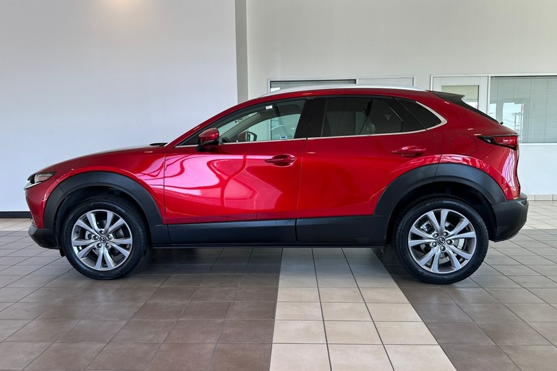 Mazda CX-30 Vehicle Full-screen Gallery Image 07