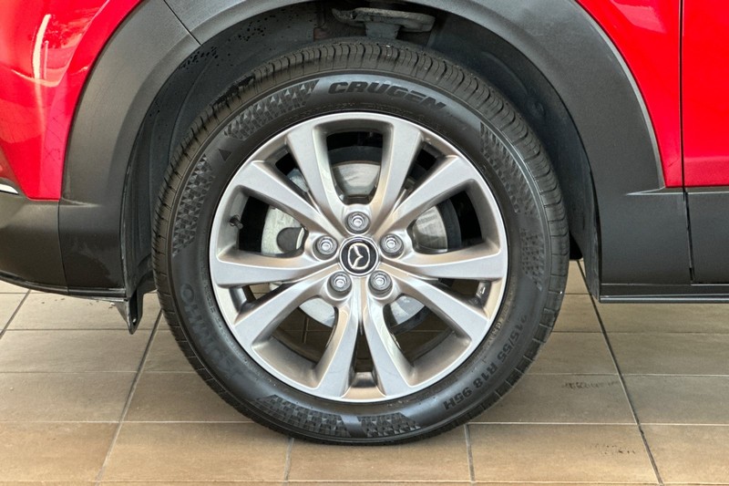 Mazda CX-30 Vehicle Full-screen Gallery Image 27
