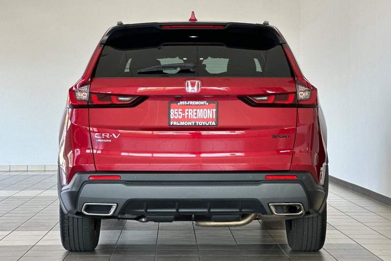 Honda CR-V Hybrid Vehicle Full-screen Gallery Image 05