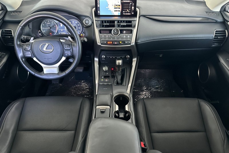 Lexus NX Vehicle Full-screen Gallery Image 13