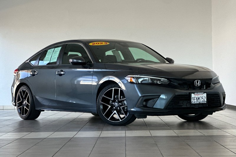 Honda Civic Hatchback Vehicle Full-screen Gallery Image 02