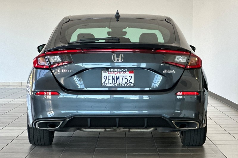 Honda Civic Hatchback Vehicle Full-screen Gallery Image 05