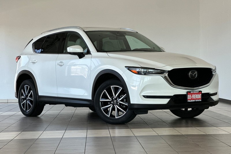 Mazda CX-5 Vehicle Full-screen Gallery Image 02