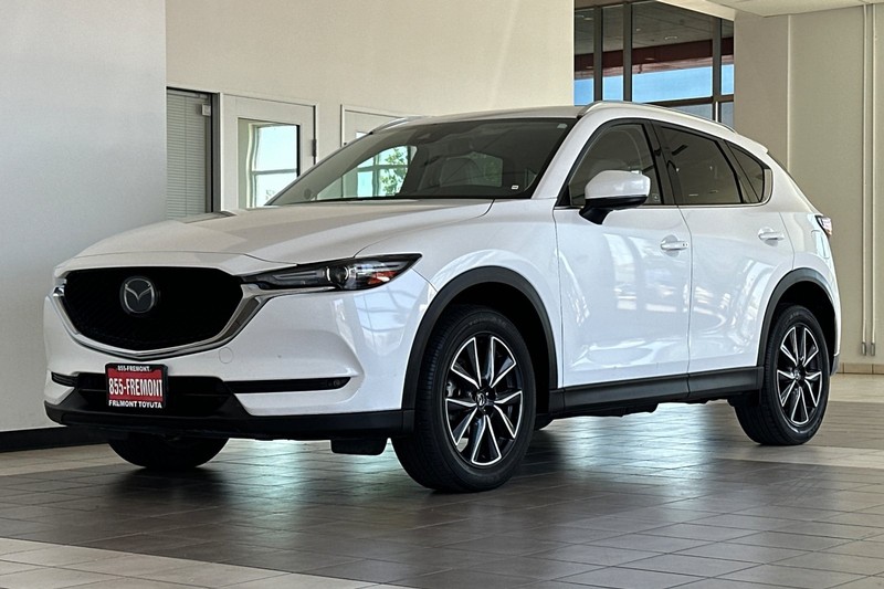 Mazda CX-5 Vehicle Full-screen Gallery Image 08