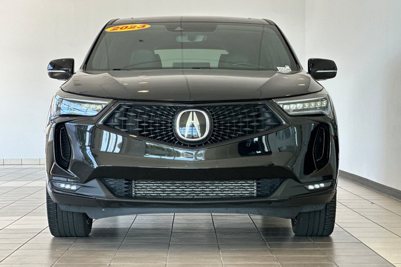 Acura RDX Vehicle Full-screen Gallery Image 09
