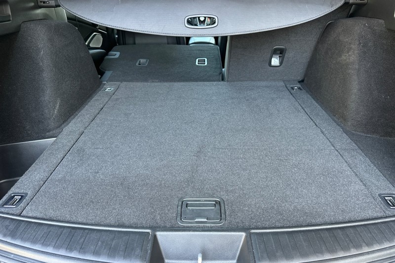 Acura RDX Vehicle Full-screen Gallery Image 15