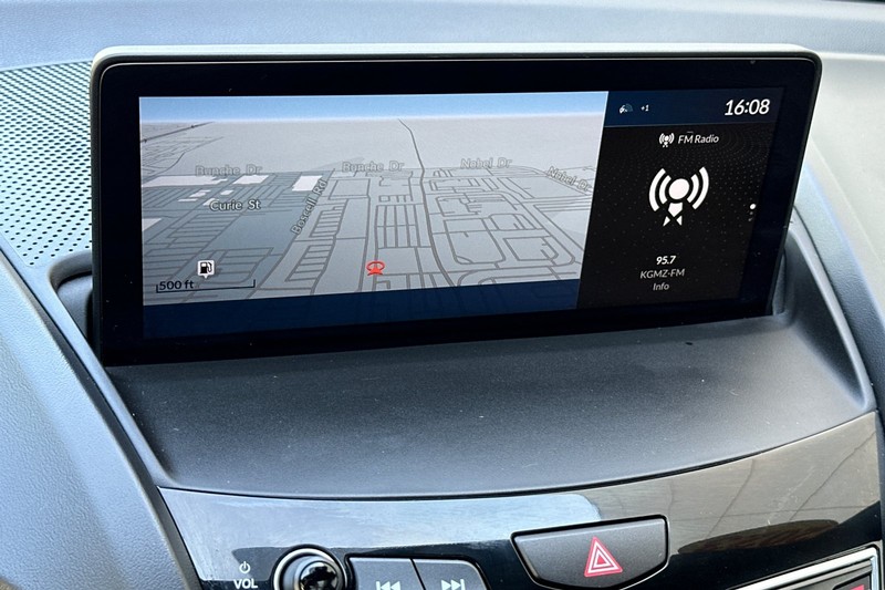 Acura RDX Vehicle Full-screen Gallery Image 19