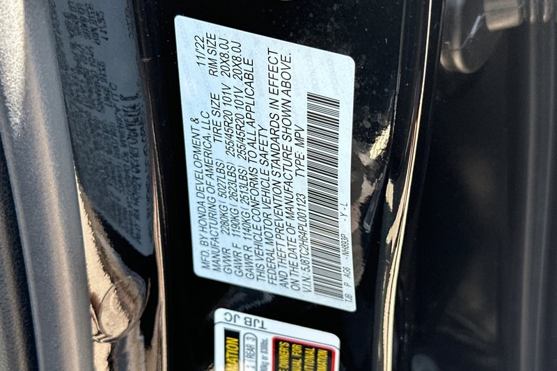 Acura RDX Vehicle Full-screen Gallery Image 30