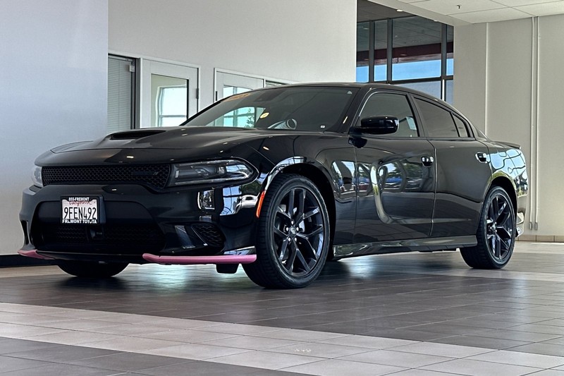 Dodge Charger Vehicle Full-screen Gallery Image 08