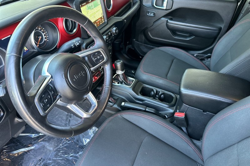 Jeep Gladiator Vehicle Full-screen Gallery Image 10