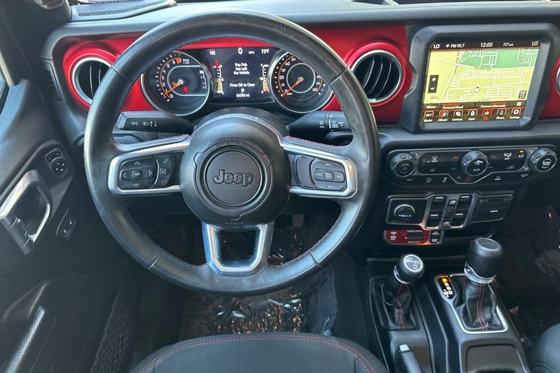 Jeep Gladiator Vehicle Full-screen Gallery Image 14