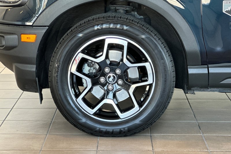 Ford Bronco Sport Vehicle Full-screen Gallery Image 26