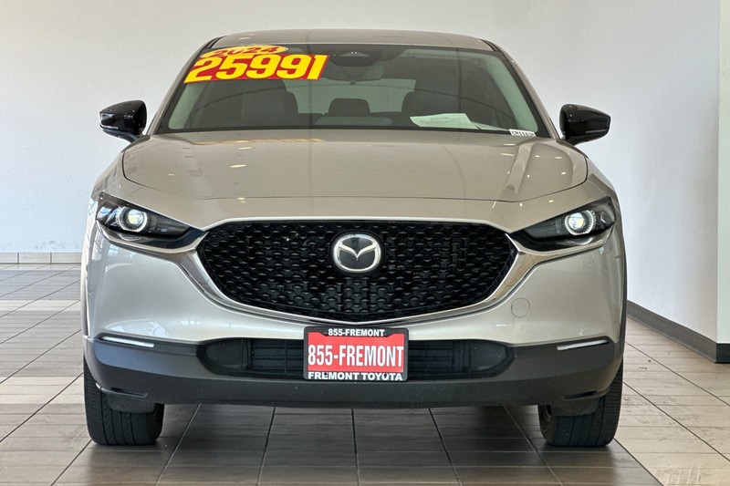 Mazda CX-30 Vehicle Full-screen Gallery Image 09