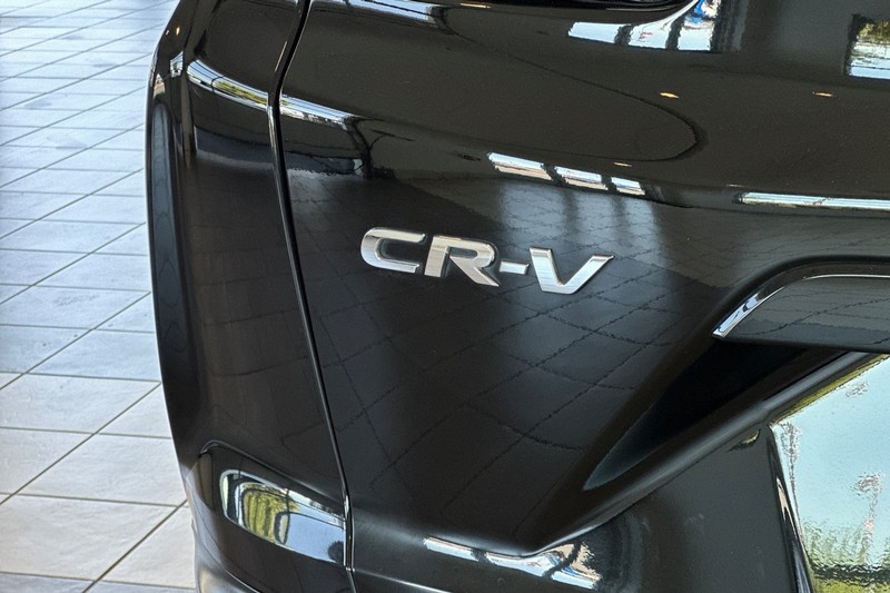 Honda CR-V Hybrid Vehicle Full-screen Gallery Image 27