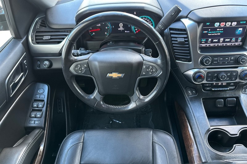 Chevrolet Tahoe Vehicle Full-screen Gallery Image 14