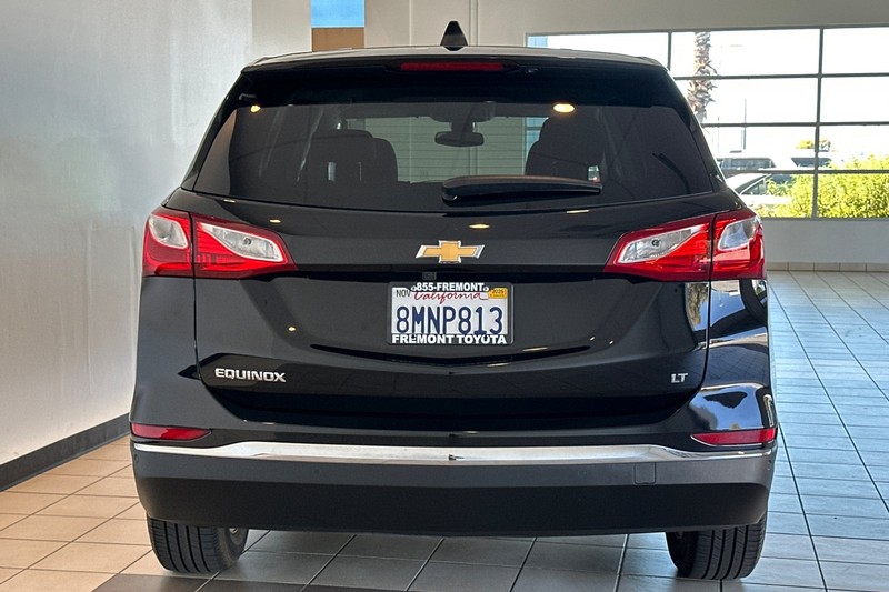 Chevrolet Equinox Vehicle Full-screen Gallery Image 05