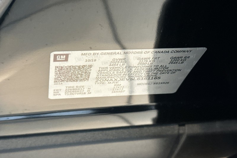 Chevrolet Equinox Vehicle Full-screen Gallery Image 29