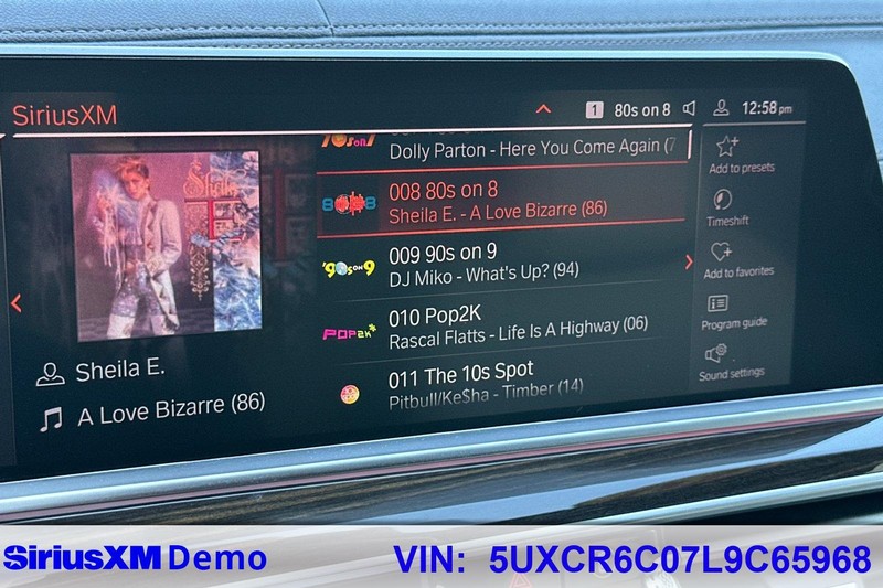 BMW X5 Vehicle Full-screen Gallery Image 27