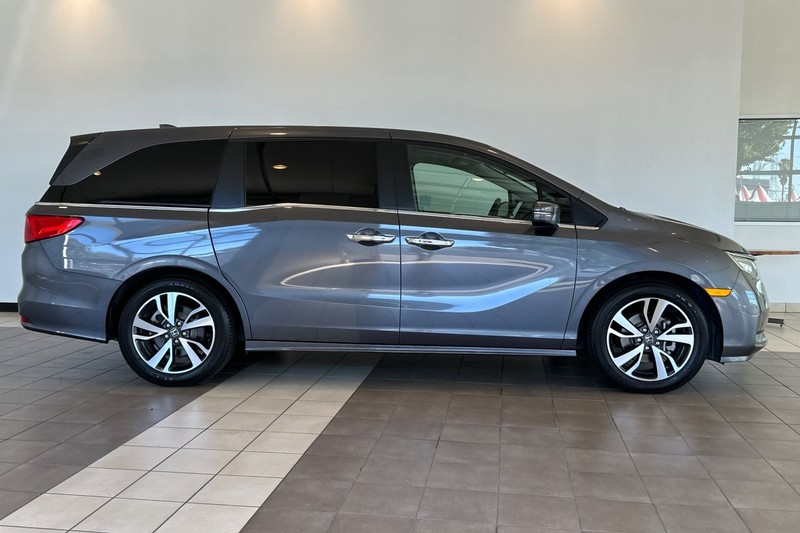 Honda Odyssey Vehicle Full-screen Gallery Image 03