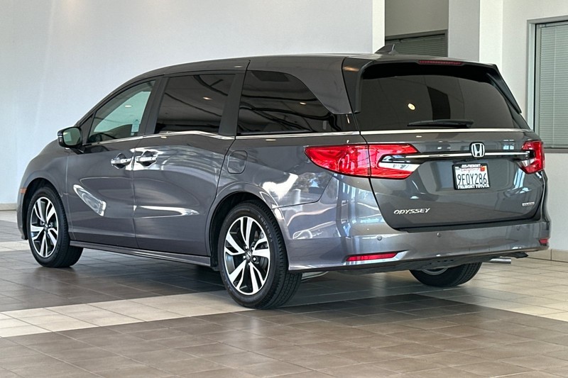 Honda Odyssey Vehicle Full-screen Gallery Image 06