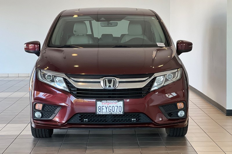 Honda Odyssey Vehicle Full-screen Gallery Image 09
