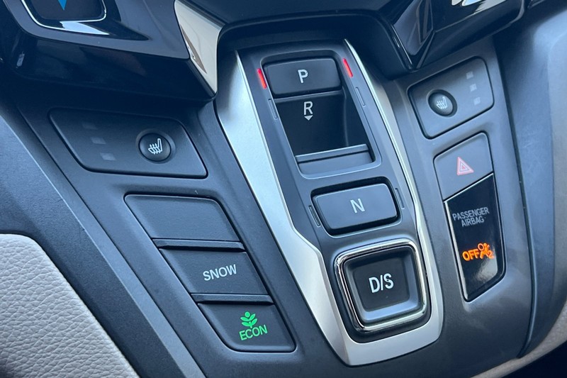 Honda Odyssey Vehicle Full-screen Gallery Image 22