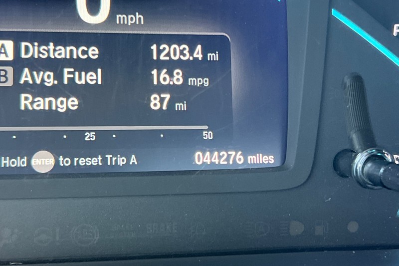 Honda Odyssey Vehicle Full-screen Gallery Image 26