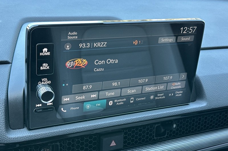Honda CR-V Vehicle Full-screen Gallery Image 18
