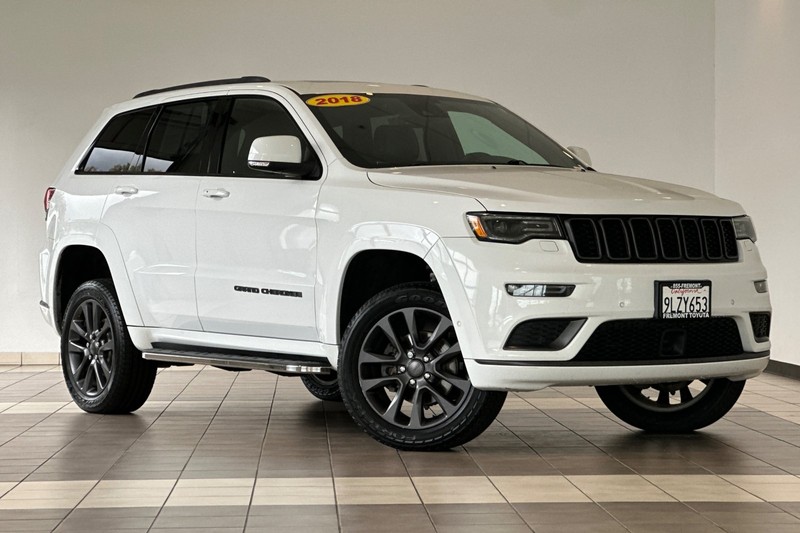 Jeep Grand Cherokee Vehicle Full-screen Gallery Image 02