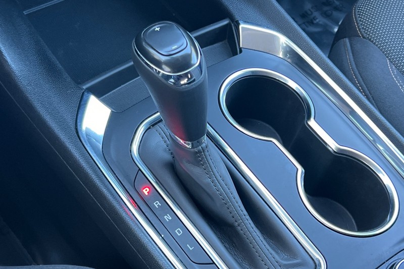 Chevrolet Traverse Vehicle Full-screen Gallery Image 22
