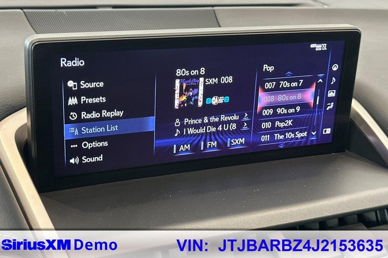 Lexus NX Vehicle Full-screen Gallery Image 28