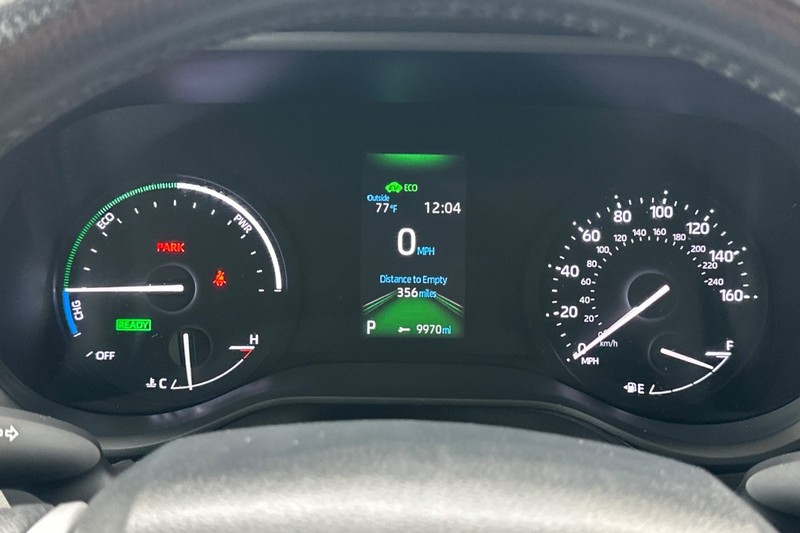Toyota Sienna Vehicle Full-screen Gallery Image 25