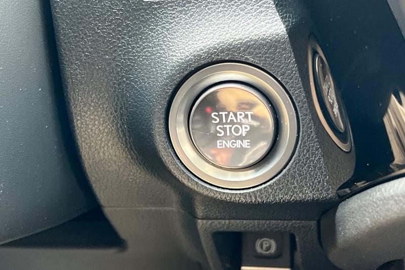 Lexus ES Vehicle Full-screen Gallery Image 22