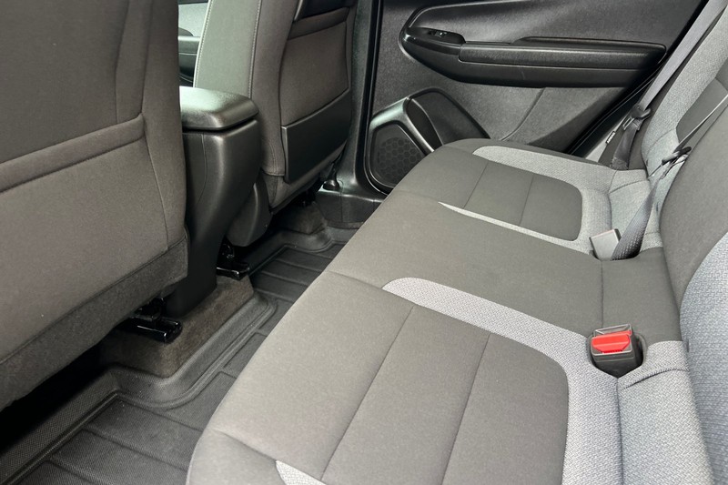 Chevrolet Trailblazer Vehicle Full-screen Gallery Image 12
