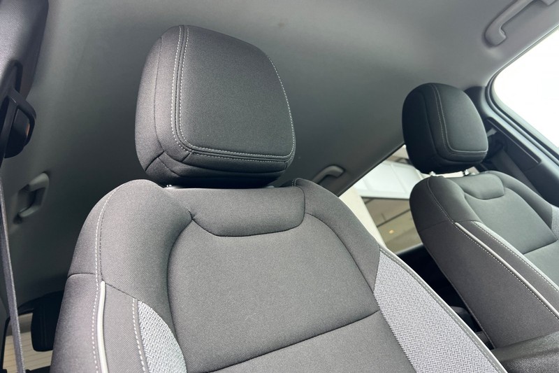 Chevrolet Trailblazer Vehicle Full-screen Gallery Image 17