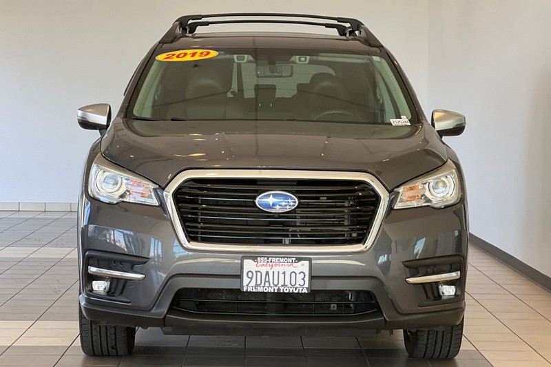 Subaru Ascent Vehicle Full-screen Gallery Image 09