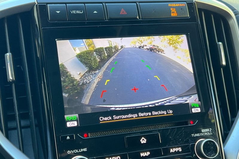 Subaru Ascent Vehicle Full-screen Gallery Image 20