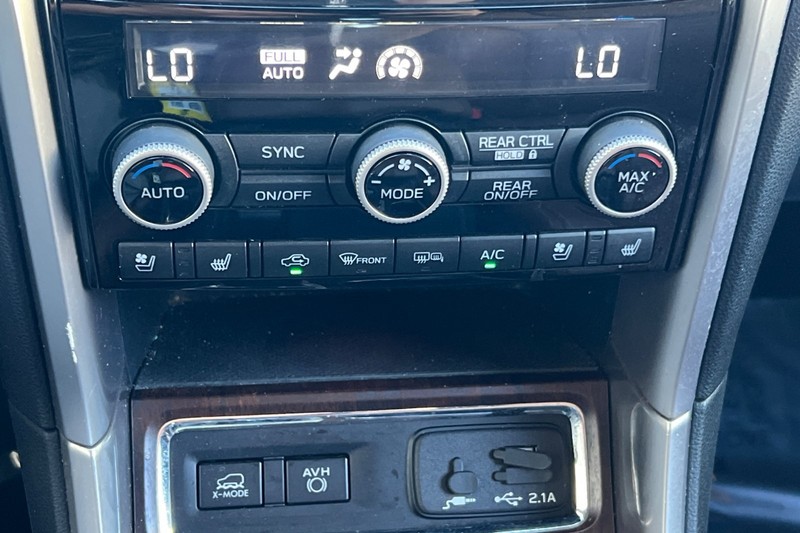 Subaru Ascent Vehicle Full-screen Gallery Image 21