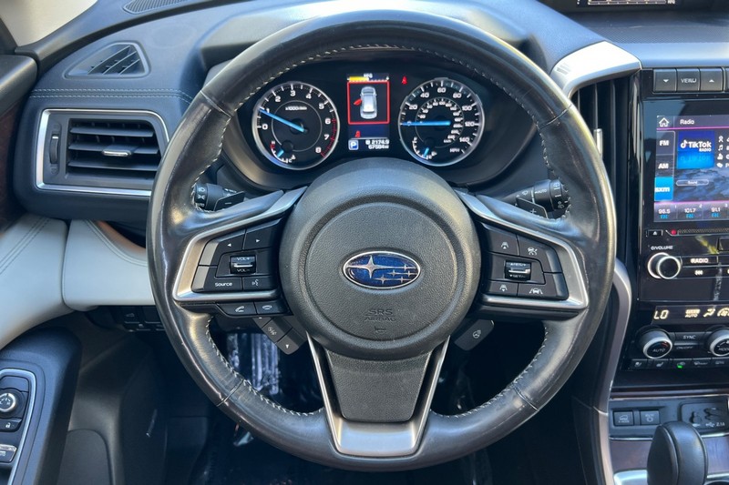 Subaru Ascent Vehicle Full-screen Gallery Image 24