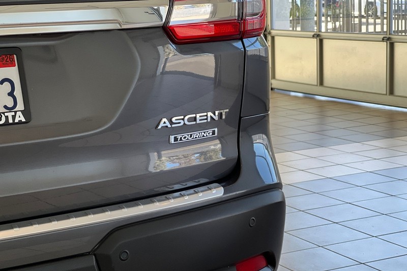 Subaru Ascent Vehicle Full-screen Gallery Image 28
