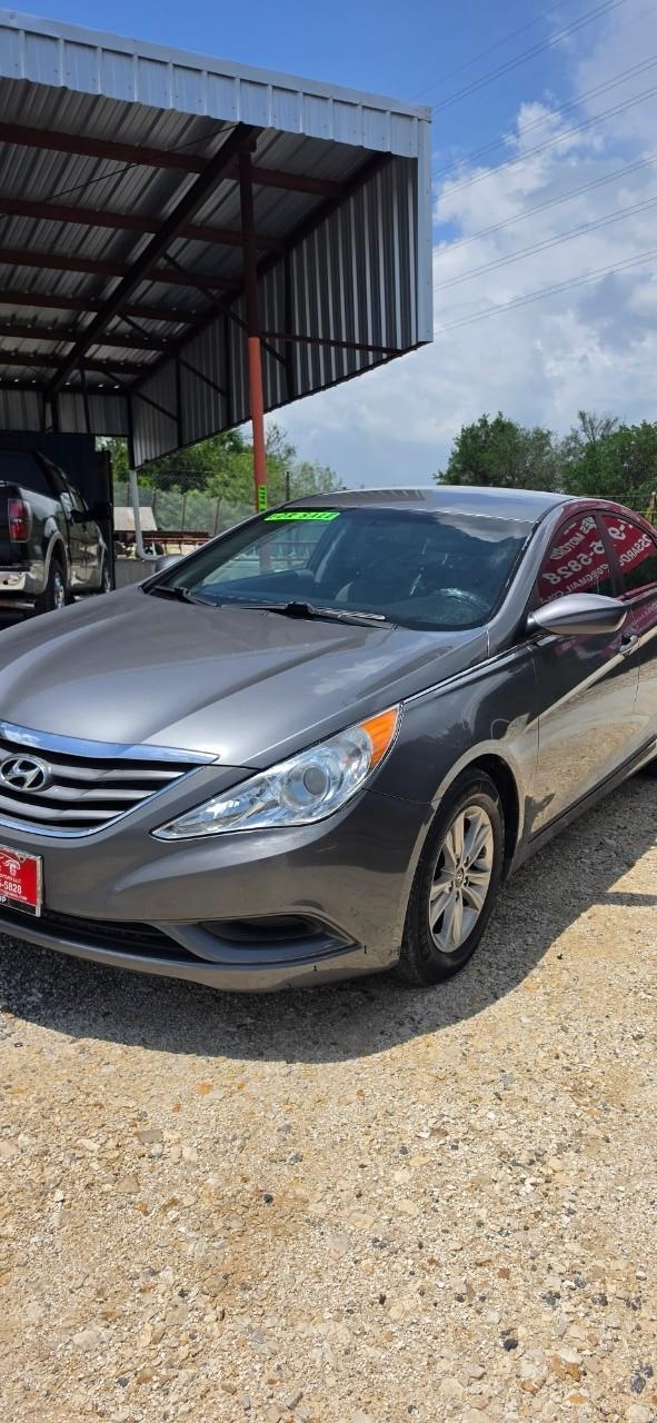 Hyundai Sonata - Del Valle TX