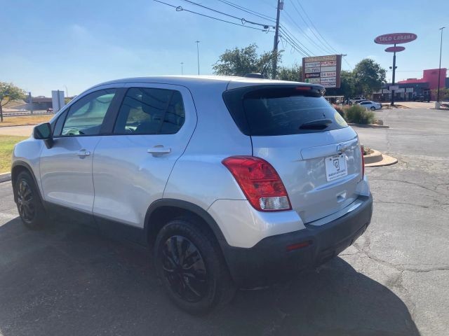 Chevrolet Trax Vehicle Full-screen Gallery Image 5