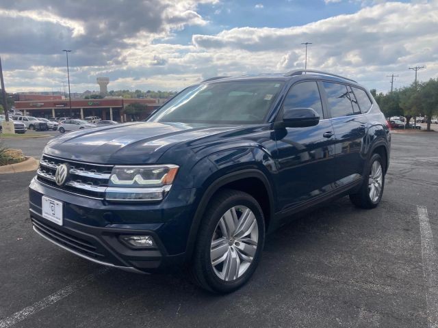 Volkswagen Atlas Vehicle Full-screen Gallery Image 2