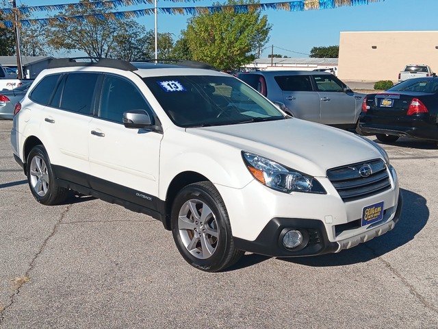 Subaru Outback 2.5i Limited - Marble Falls TX