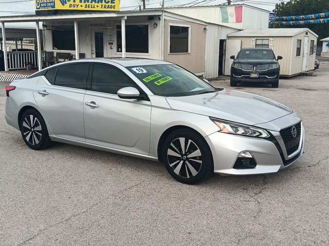 Nissan Altima 2.5 SL - Marble Falls TX