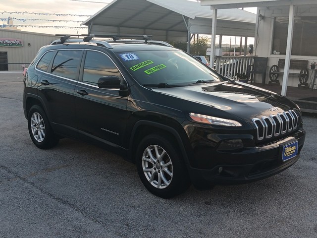Jeep Cherokee 2WD Latitude Plus - Marble Falls TX