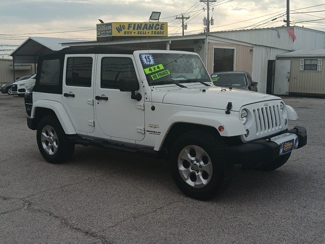 Jeep Wrangler Unlimited Sahara - Marble Falls TX