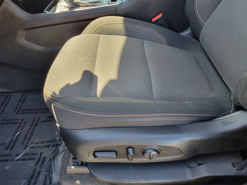 Chevrolet Traverse Vehicle Full-screen Gallery Image 17