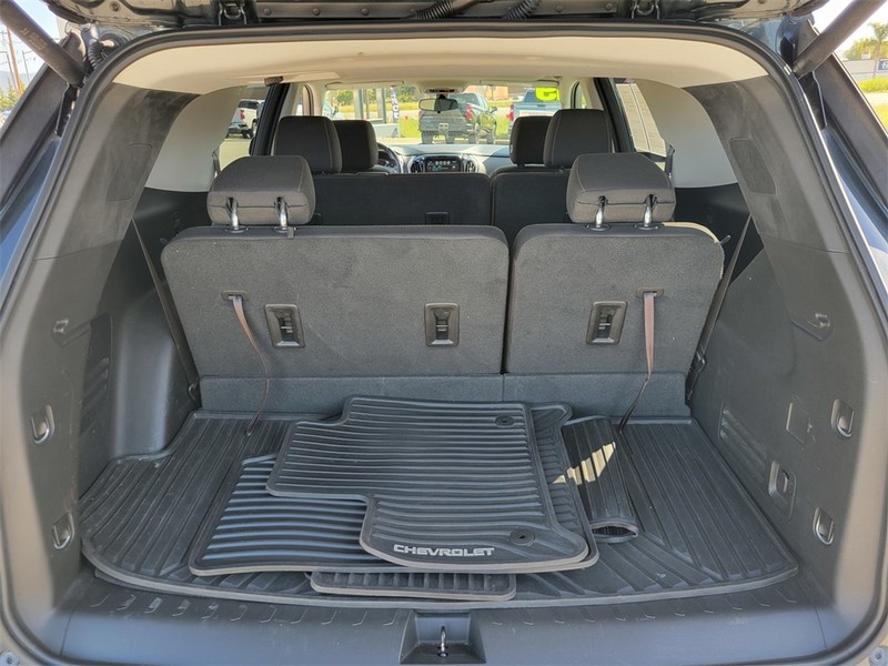 Chevrolet Traverse Vehicle Full-screen Gallery Image 30